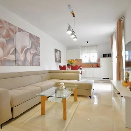 With Wifi Stinjan, Pula - 26943 Apartment